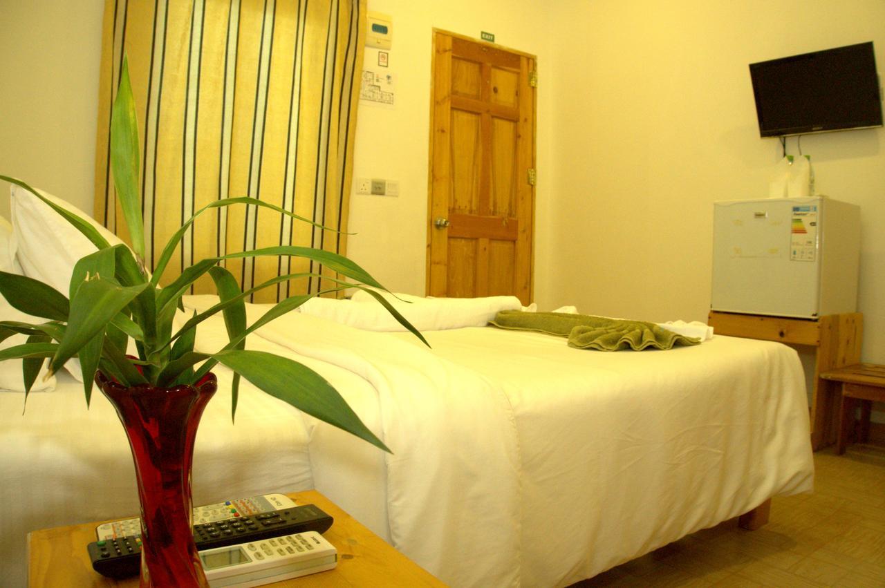 Zeestar Inn Maafushi Exterior foto